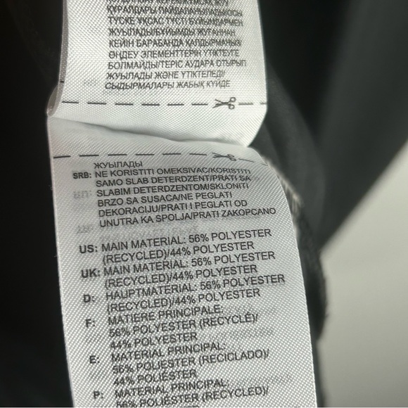 Adidas Running Black Full-Zip Running Windbreaker Jacket Zip Pocket; Women’s LG - Picture 13 of 14